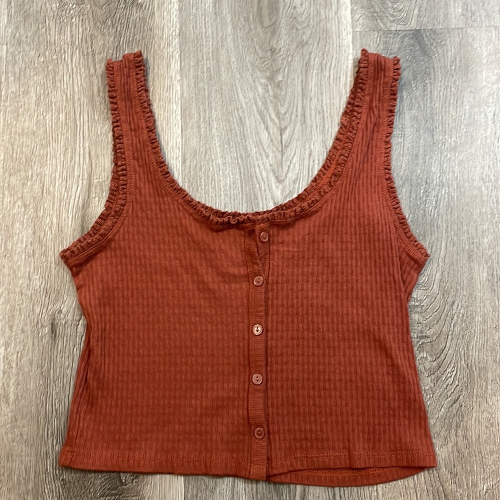 MAUBY Ribbed Knit Cropped Button Front Tank size small Rust